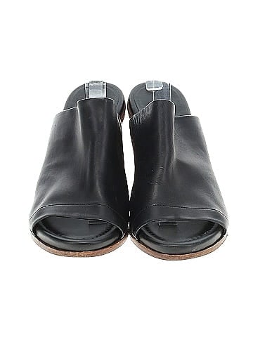 Vince. Sandals (view 2)