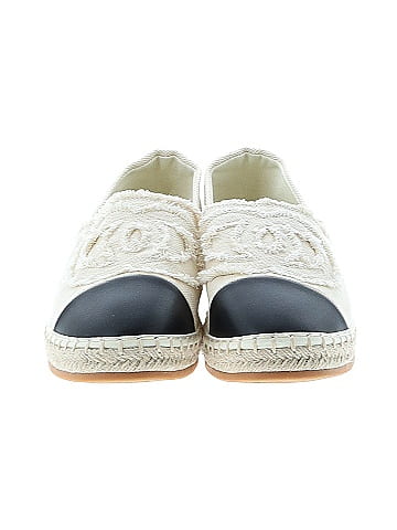 Unbranded Flats (view 2)