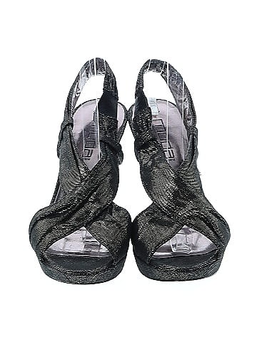 MoDA Heels (view 2)