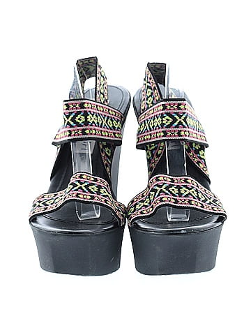 Madden Girl Wedges (view 2)