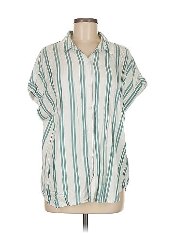 BeachLunchLounge Short Sleeve Button-Down Shirt (view 1)