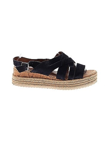 Trask Wedges (view 1)