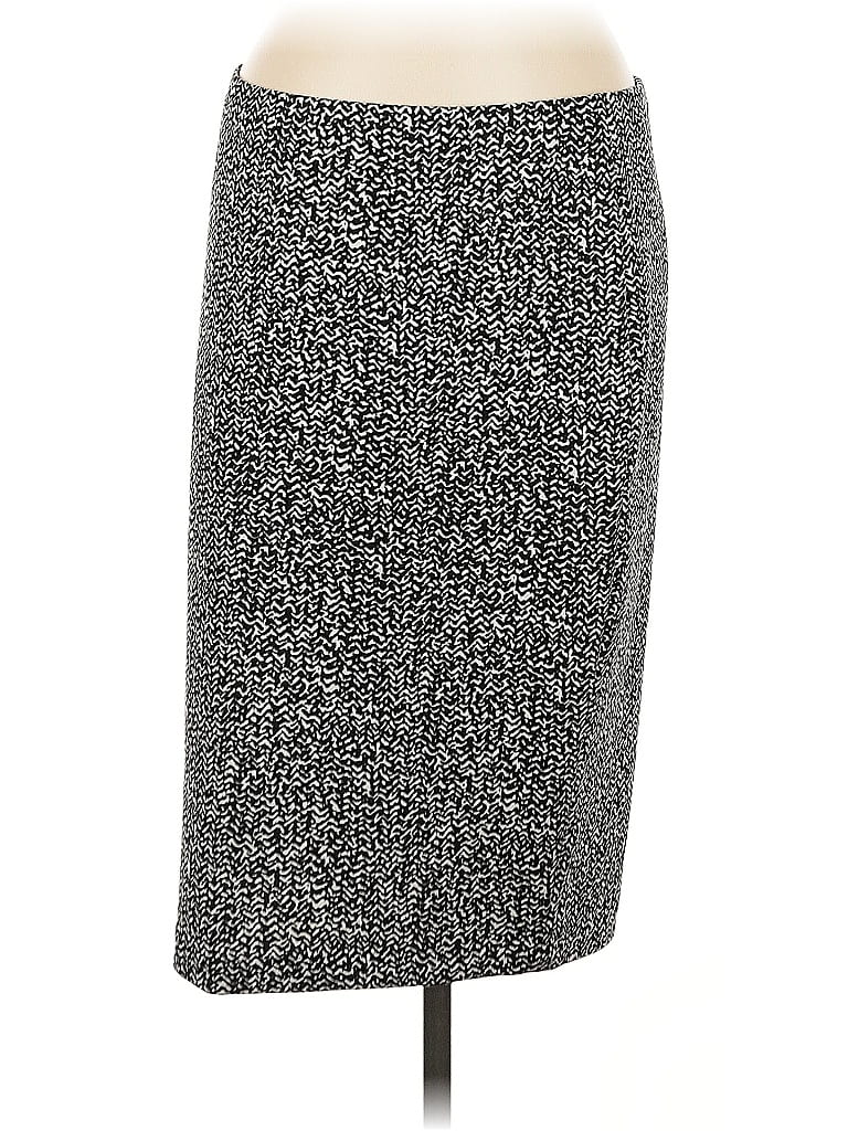 Pre-owned Vince Camuto Casual Skirt In Gray