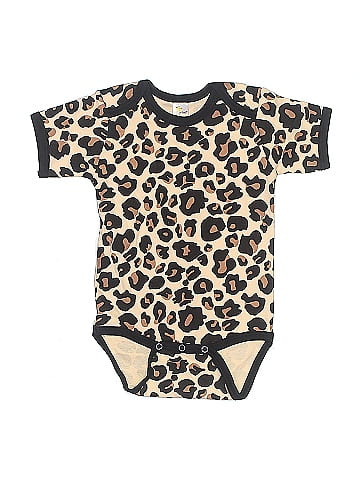 Laughing Giraffe Short Sleeve Onesie (view 1)