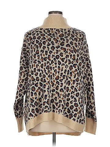 Crown & Ivy Pullover Sweater (view 1)