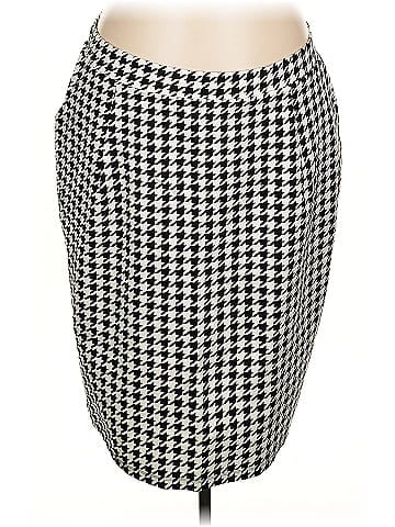 Liz & Me Casual Skirt (view 1)