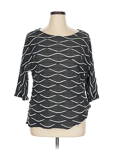 ECI 3/4 Sleeve Blouse (view 1)
