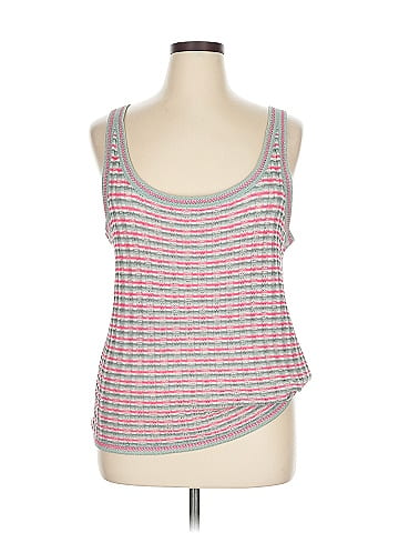 St. John Sport Sweater Vest (view 1)