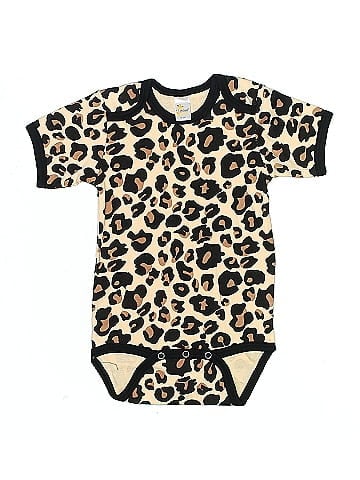 Laughing Giraffe Short Sleeve Onesie (view 1)