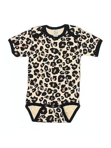 Laughing Giraffe Short Sleeve Onesie (view 1)