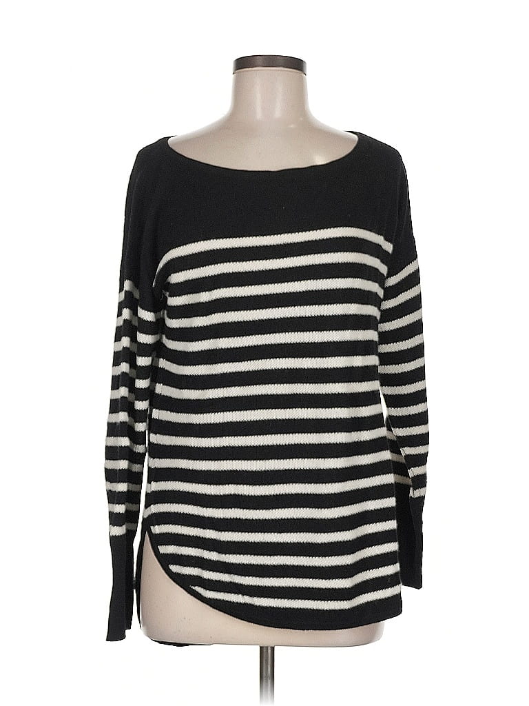 Pre-owned Banana Republic Pullover Sweater In Black