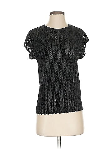 TanJay Textured Black Pullover Top Design (view 1)