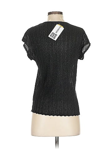 TanJay Textured Black Pullover Top Design (view 2)