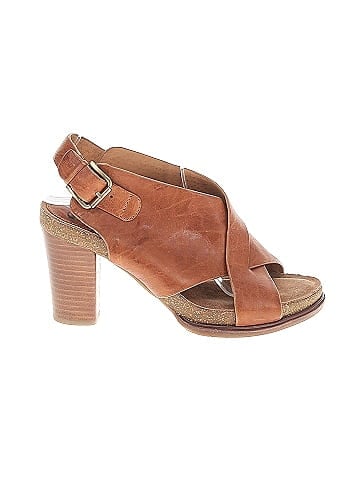 Sofft Heels (view 1)