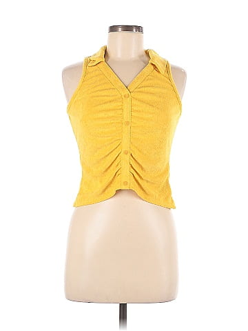 B.wear Sleeveless Blouse (view 1)