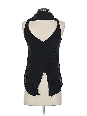 Guess Sleeveless Button-Down Shirt (view 2)