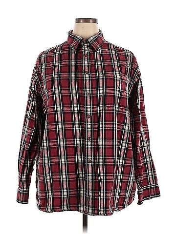 Roundtree & Yorke Long Sleeve Button-Down Shirt (view 1)