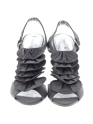 Kelly & Katie Heels (view 2)