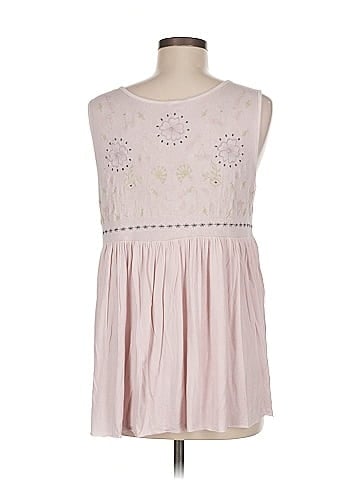 Pol Sleeveless Blouse (view 2)