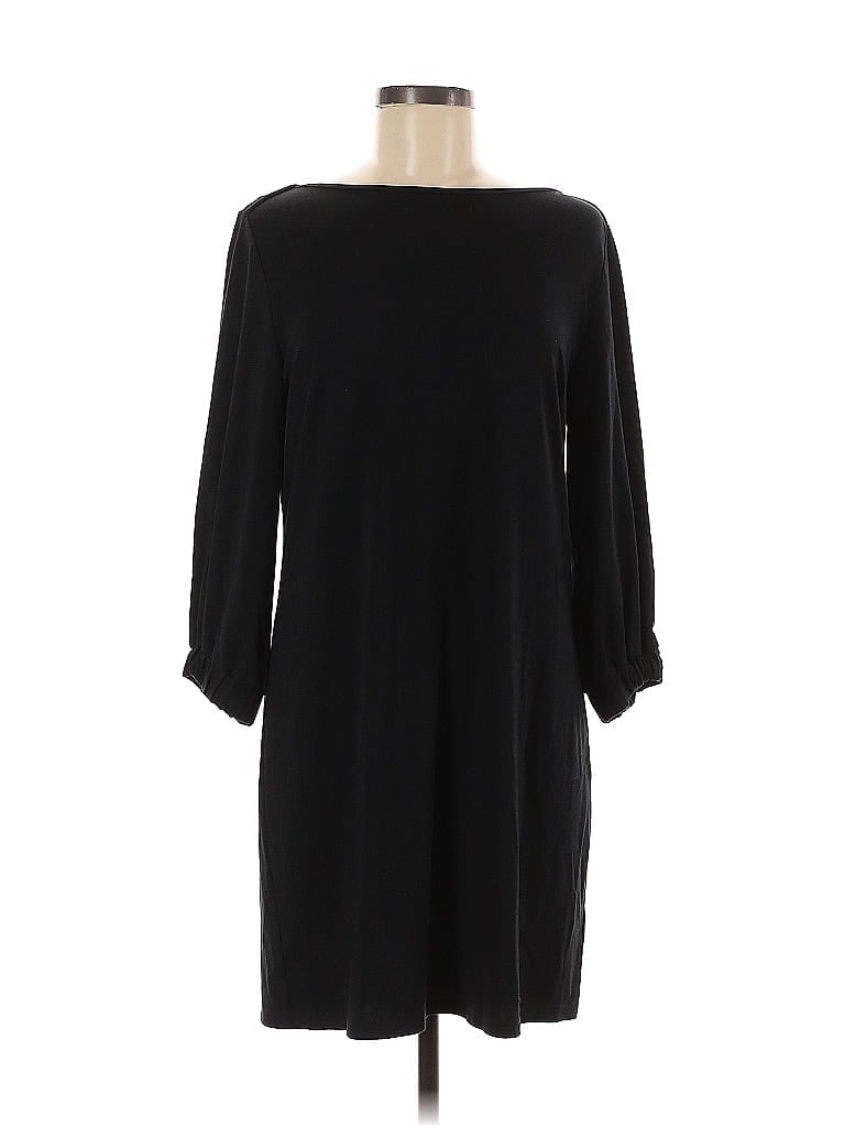 Click to view more detailed imagery on our partner's website Pre-owned Gap Casual Dress In Black