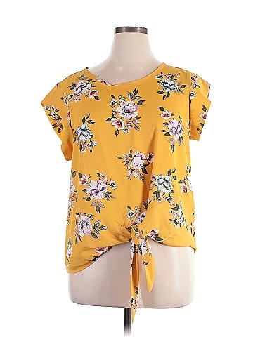 Alice Blue Short Sleeve Blouse (view 1)