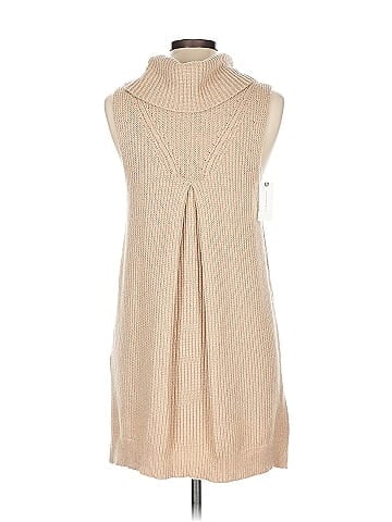 Angel of the North Sweater Vest (view 2)