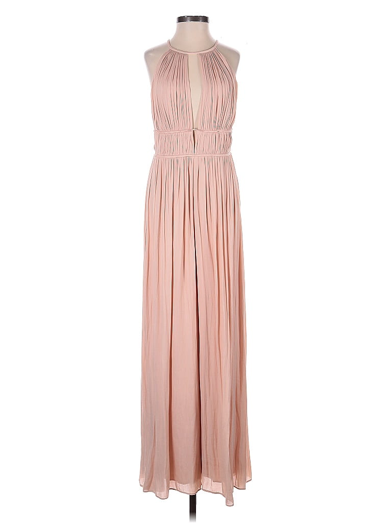 Click to view more detailed imagery on our partner's website Pre-owned Halston Heritage Jumpsuit In Pink