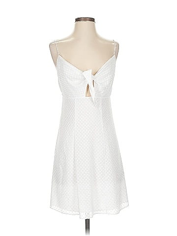 Alice + Olivia Casual Dress (view 1)