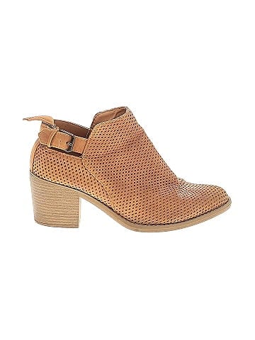 Qupid Ankle Boots (view 1)