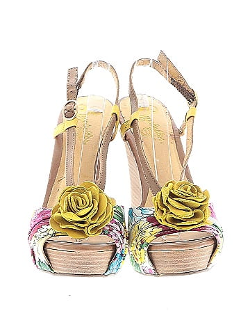 Seychelles Wedges (view 2)