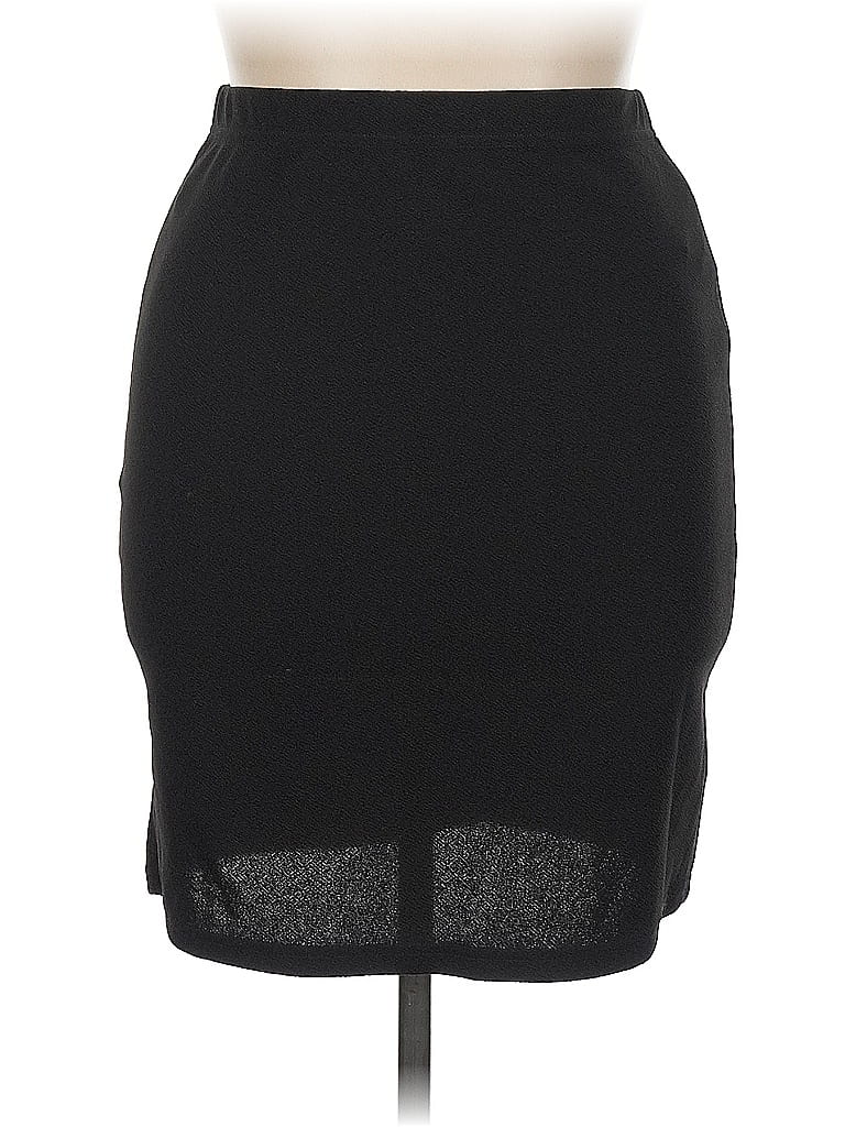 Pre-owned Shein Casual Skirt In Black