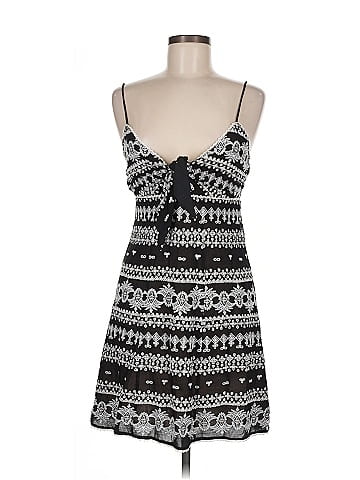 Alice + Olivia Casual Dress (view 1)