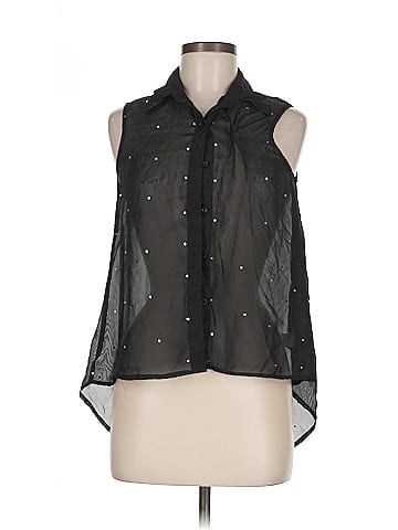Ali & Kris Sleeveless Blouse (view 1)