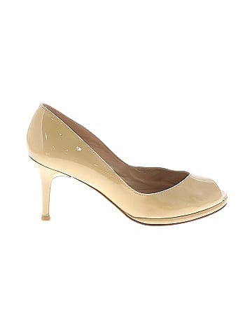 Stuart Weitzman Heels (view 1)