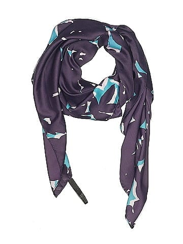 The Limited Scarf (view 1)
