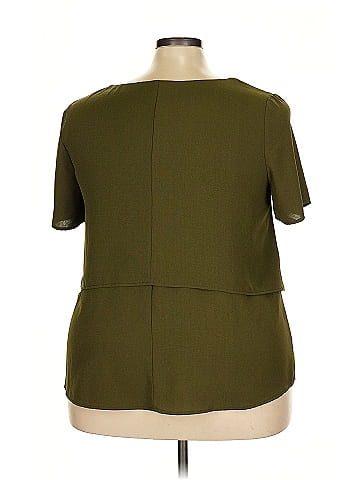 Emery Rose Short Sleeve Top (view 2)