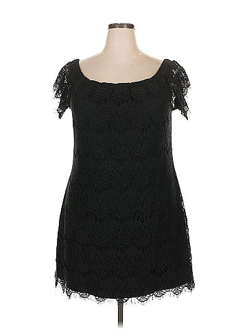 City Chic Sleeveless Top (view 1)