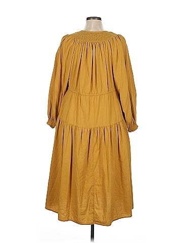 Old Navy Casual Dress (view 2)