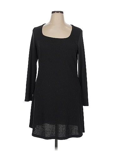 Old Navy Casual Dress (view 1)