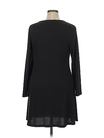 Old Navy Casual Dress (view 2)