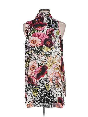 Spense Sleeveless Blouse (view 2)