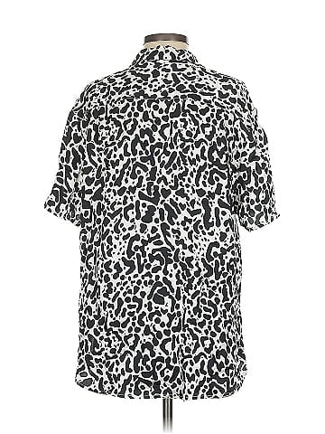 Lita By Ciara Short Sleeve Blouse (view 2)