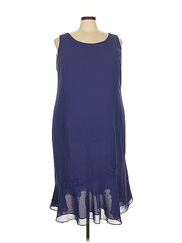 Danny & Nicole Casual Dress (view 1)