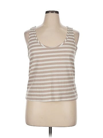 Fore Sleeveless Top (view 1)