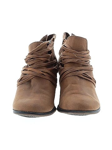 Time and Tru Ankle Boots (view 2)