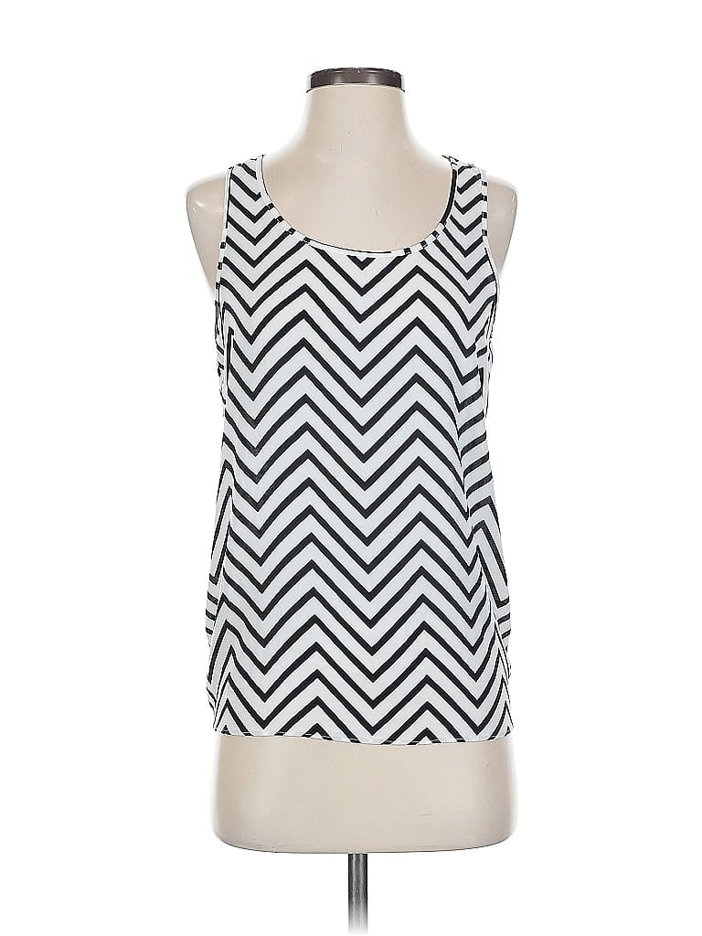 EXPRESS Pre-owned Sleeveless Top Ivory Halter Neckline Tops In White