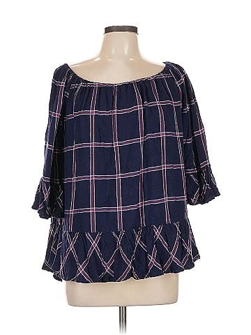BeachLunchLounge 3/4 Sleeve Blouse (view 1)