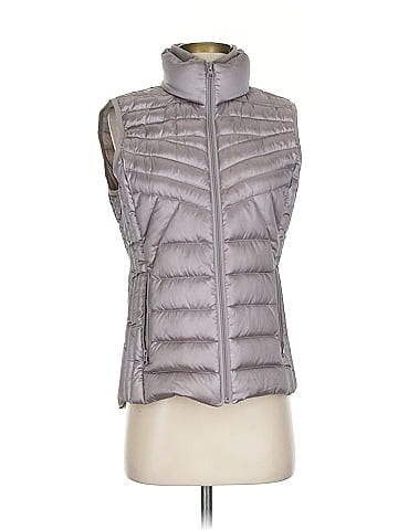 Bernardo Vest (view 1)