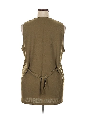 Sag Harbor Sweater Vest (view 2)