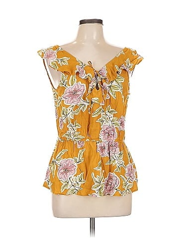 Cupcakes & Cashmere Sleeveless Blouse (view 1)